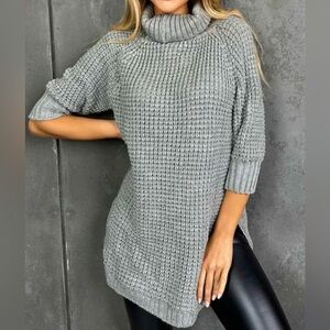 Gray Turtleneck Sweater EUC Loose Knit Cowl Neck Pullover Crochet Tunic